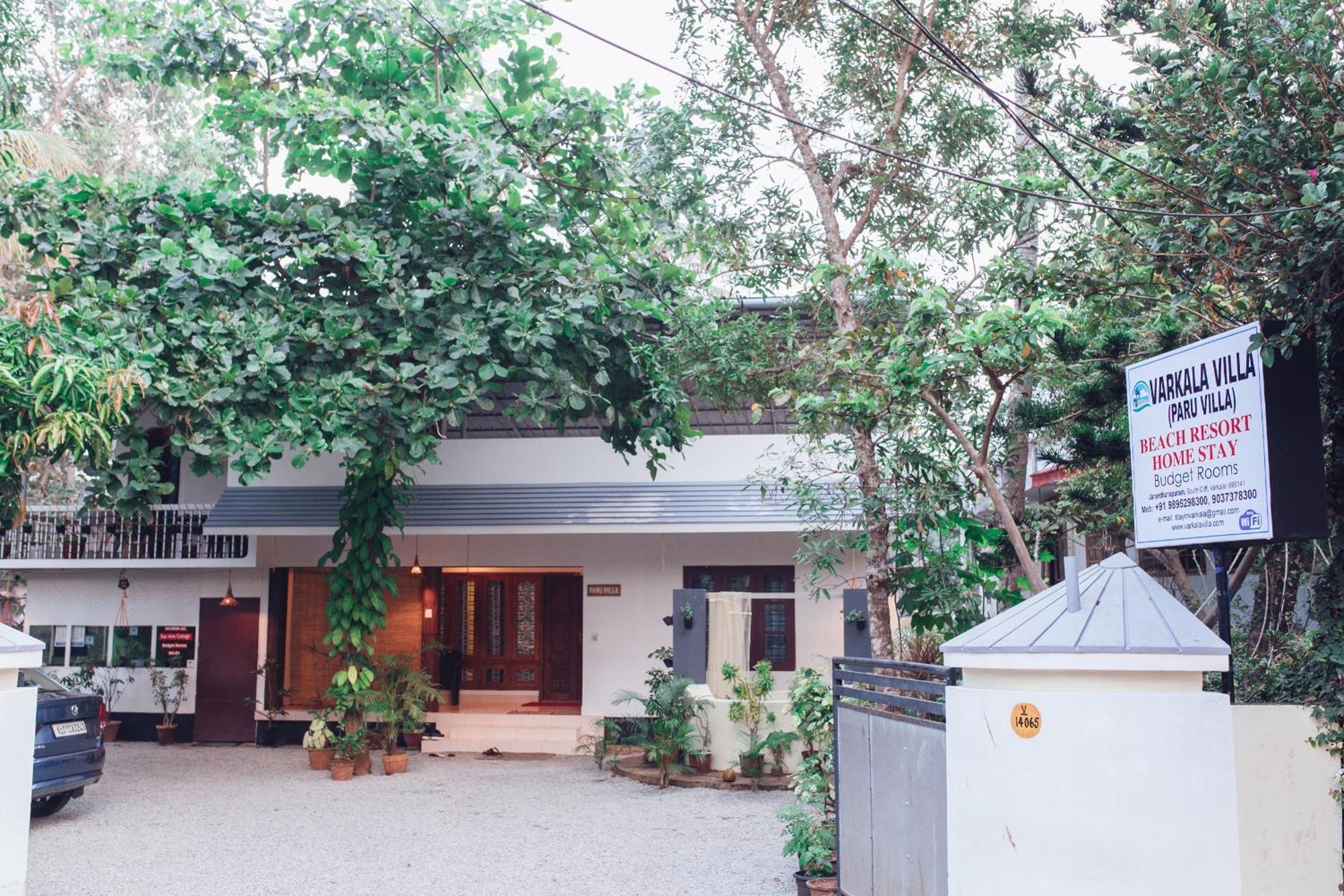 Varkala Villa Lodge *